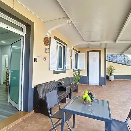 Gomes House By Atlantic