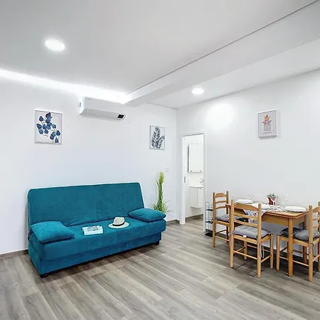 Gomes House By Atlantic