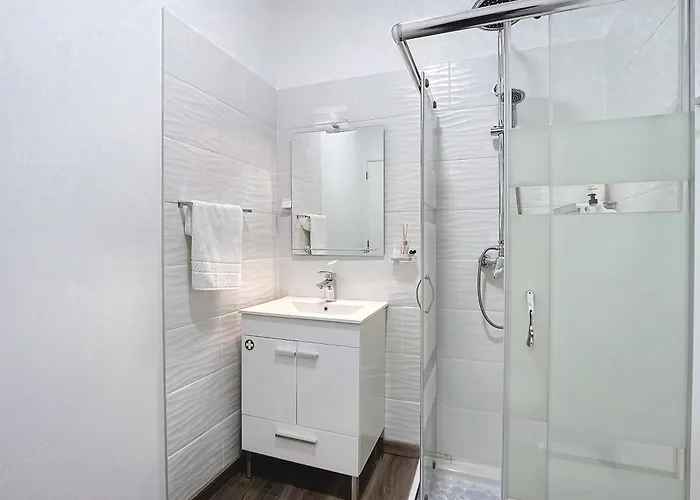 Gomes House By Atlantic *